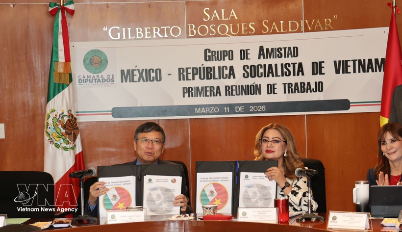 Cérémonie de signature de l'agenda de coopération parlementaire Vietnam-Mexique. Photo : VNA 