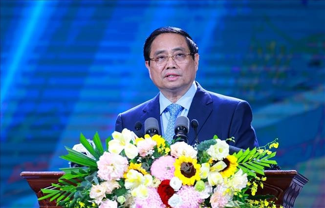 Le Premier ministre Pham Minh Chinh à la cérémonie de remise du 5e Prix journalistique national contre la corruption, le gaspillage et les pratiques malsaines (2024–2025). Photo: VNA