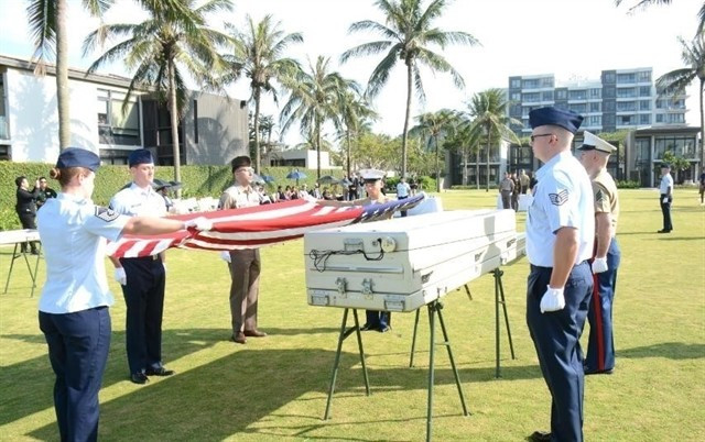 Le Vietnam et les États-Unis organisent le 19 avril à Da Nang la 169e cérémonie de rapatriement des dépouilles de militaires américains portés disparus pendant la guerre du Vietnam. Photo: ministère des Affaires étrangères
