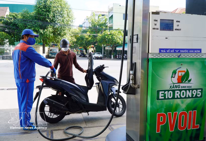Un mois après le déploiement national de l’essence E10, les premiers résultats sont encourageants.