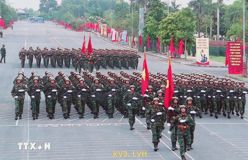 Entraînement pour le défilé militaire du 2 septembre. Photo : VNA