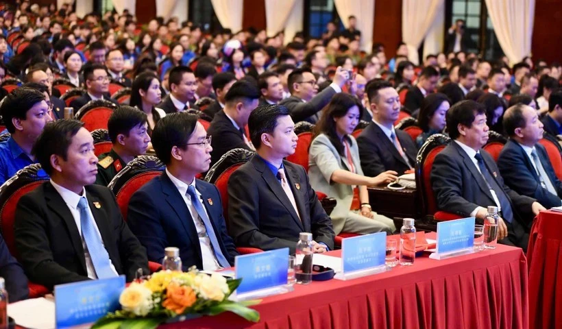 Ouverture de la 24e rencontre d'amitié entre les jeunes Vietnam-Chine à Hanoï. Photo: Vietnam+
