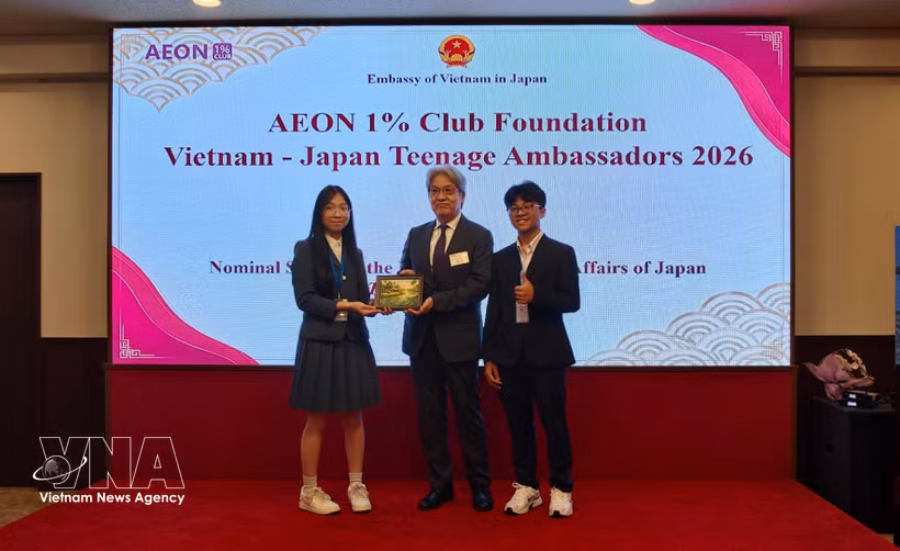Réunis à Tokyo dans le cadre du programme « Teenage Ambassadors 2026 », des lycéens vietnamiens et japonais multiplient les échanges culturels et les rencontres. Une initiative qui contribue à renforcer l’amitié et la compréhension mutuelle entre les jeunes générations des deux pays.