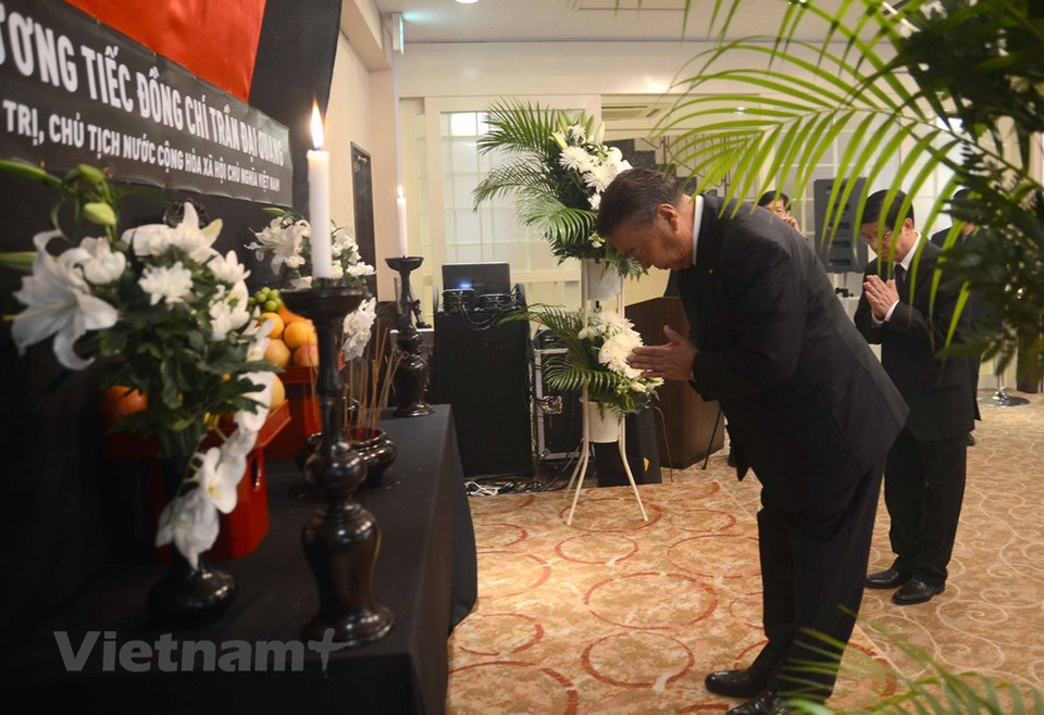 Au Japon, le président de la Chambre des représentants japonais Oshima Tadamori...