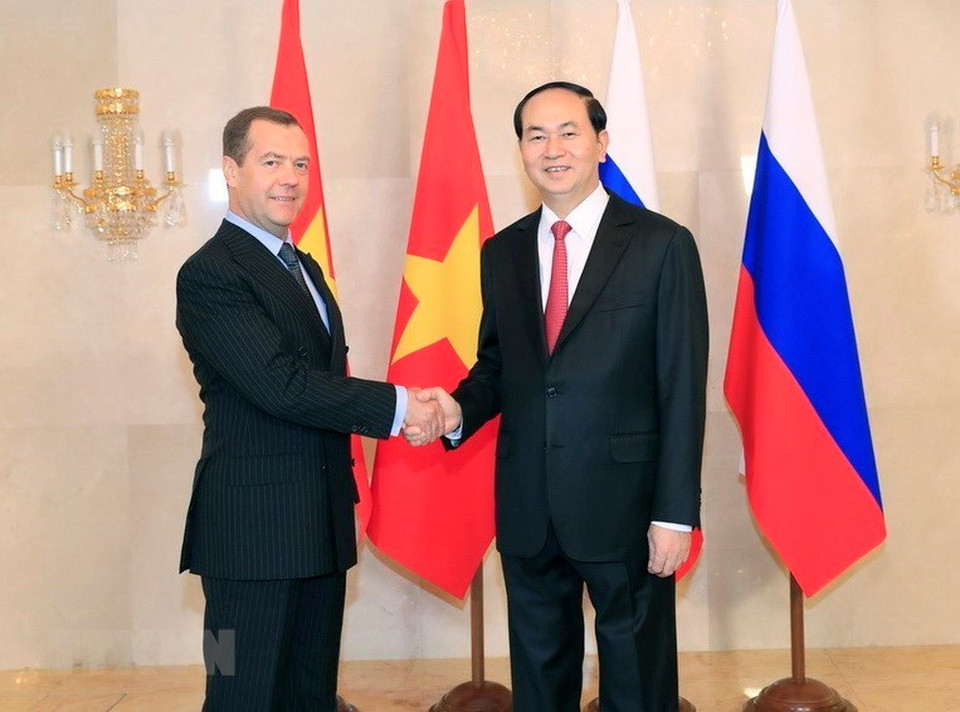  Le président Tran Dai Quang (droite) a rencontré le Premier ministre russe Dmitry Medvedev, le 29 juin 2017, à Moscou, en Russie. 