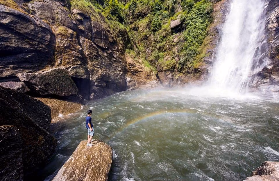 Une chute d’eau à Hoàng Su Phì.