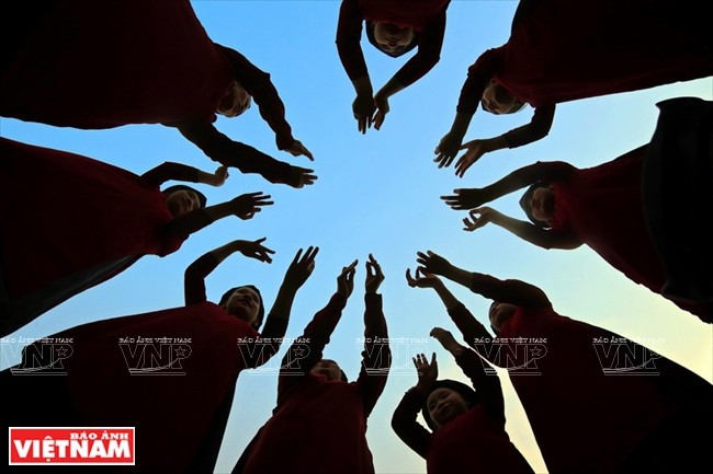 Les paroles et danses du Hat xoan s’inspirent de la vie des paysans de Phu Tho.