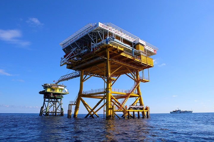 La plate-forme DK1-7. Photo: Trần Thành