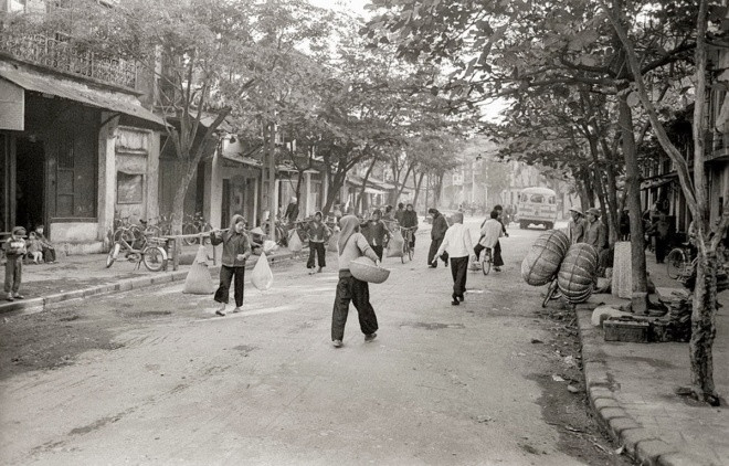 La vie simple des habitants de la capitale. Photo : John Ramsden