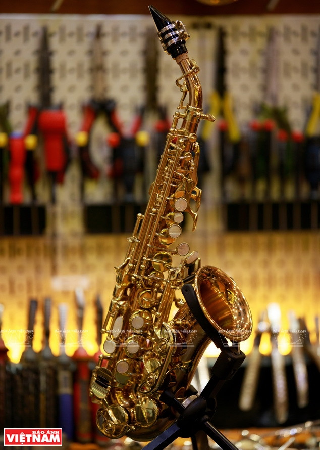 Chaque fois qu'un saxophone est réparé, c'est le moment d'apprendre et de tester ses compétences.