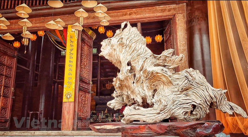 A l'entrée de la pagode. Photo: Vietnamplus