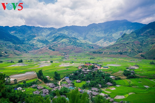Le village de Lim à la saison du repiquage 
