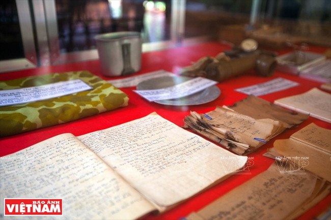 Des objets exposés au site de Xeo Quyt. 