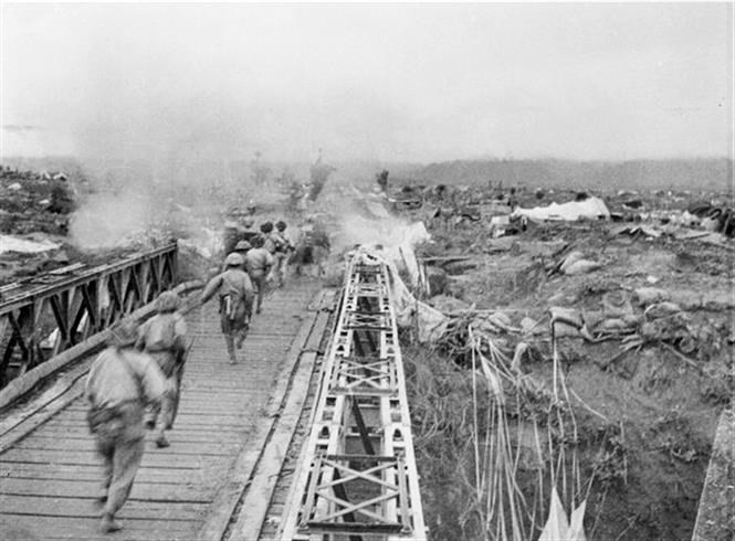 Le pont de Muong Thanh