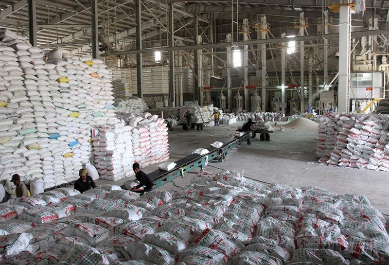 L’entrepôt de riz d'exportation de la compagnie de vivres Long An, relevant de la compagnie générale des vivres du Sud (Vinafood 2). Photo: VNA 