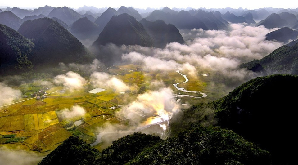 Vallée de Bac Son (province de Lang Son, Vietnam).