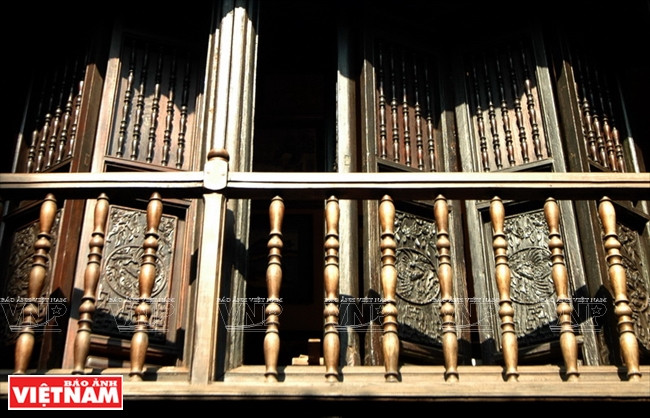 A l’intérieur d’une maison ancienne à Hanoi. 