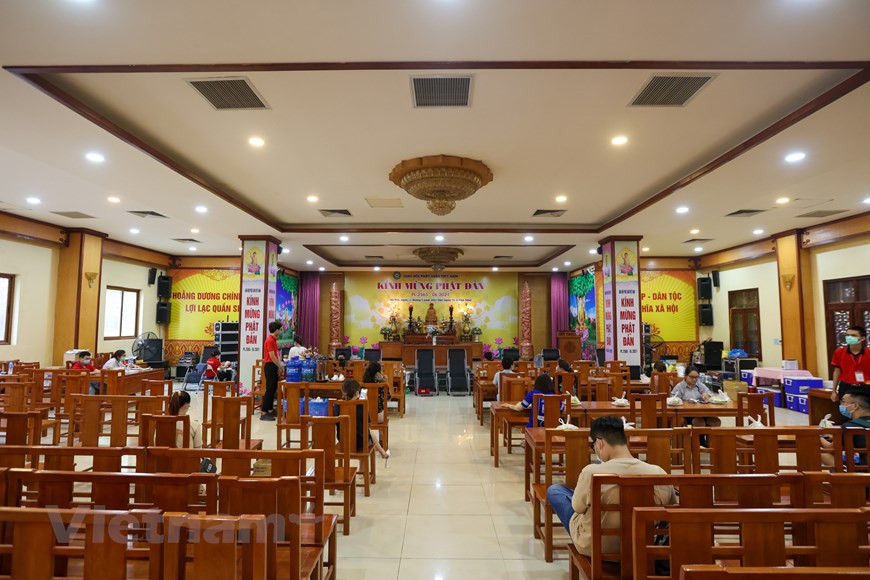 Le programme est organisé conformément aux règles sanitaires afin de prévenir la propagation du COVID-19. Photo: VNA