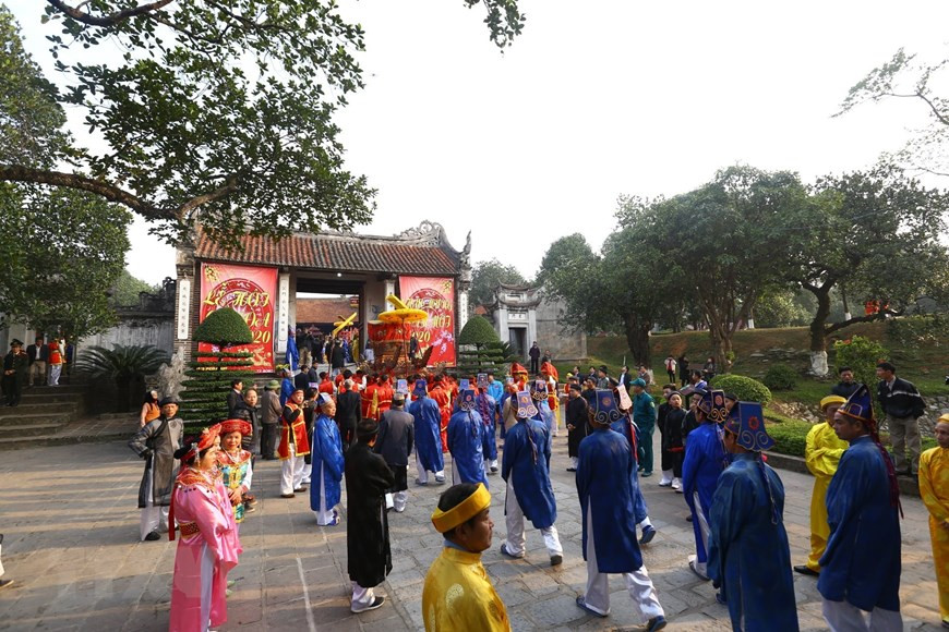 La grande procession de l’invocation de 12 hameaux et de 7 villages fraternels. Photo: VietnamPlus