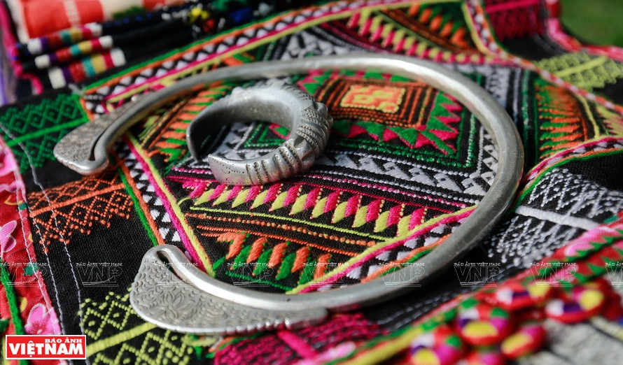 Des objets pour le culte. Photo: VNP