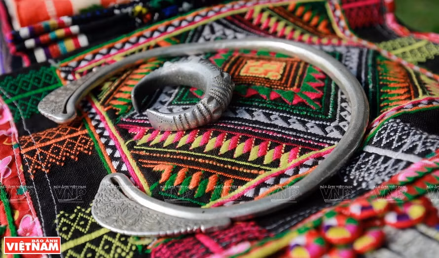 Des objets pour le culte. Photo: VNP 