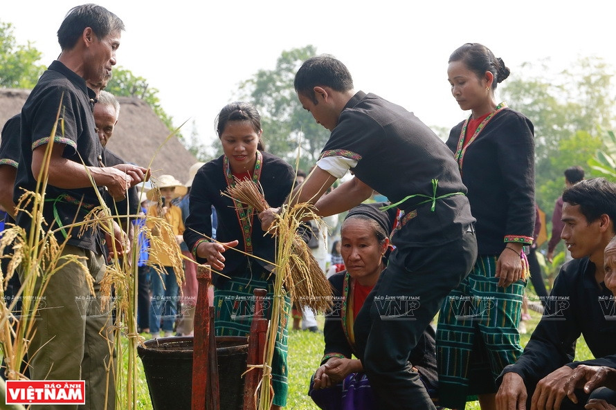 Une scène lors de la fête de Câu Mua. Photo: VNP