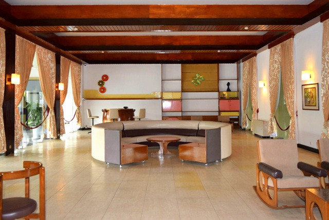 Salle de divertissements.