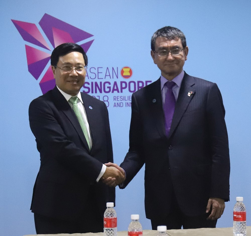  Le vice-Premier ministre et ministre des Affaires étrangères, Pham Binh Minh, rencontre le ministre japonais des Affaires étrangères, Taro Kono, le 2 août.