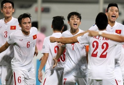 9. L'équipe vietnamienne de football U19 a gagné une place pour participer à la Coupe du monde U-20 qui aura lieu en République de Corée en 2017.