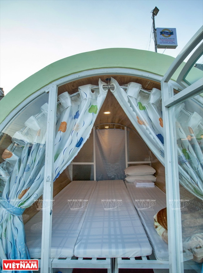 A l'intérieur de la chambre.