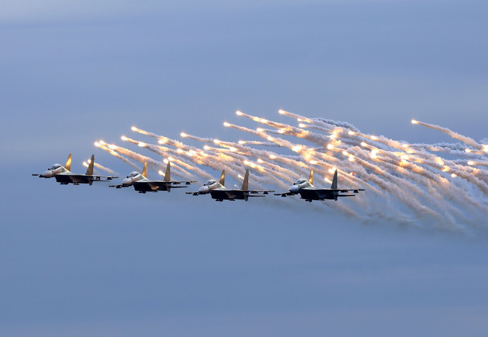 Ce sera également l'occasion pour le Vietnam de diversifier ses fournisseurs d’équipements techniques et logistiques au service de ses forces armées, de s'informer des dernières tendances de développement des armes et des équipements techniques dans le monde et d'explorer les opportunités d'exportation de produits de l'industrie de la défense nationale.