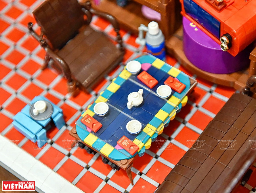 Les détails ont été créés très méticuleusement par Dang Huy Hoang. Photo: Vietnam Illustré