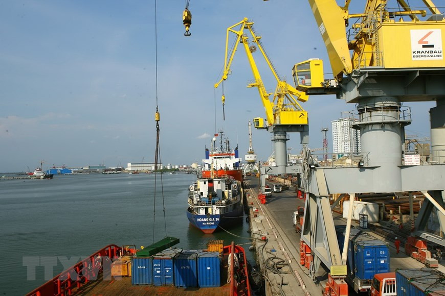 Au port de Vietsovpetro, dans la ville de Vung Tau. 