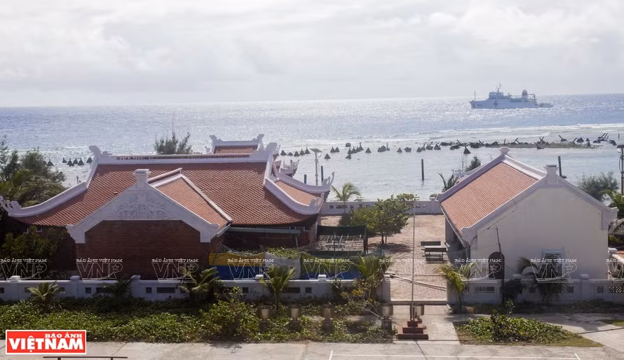 La pagode Vinh Phuc est située sur l'île de Phan Vinh A dans le district insulaire de Truong Sa. 