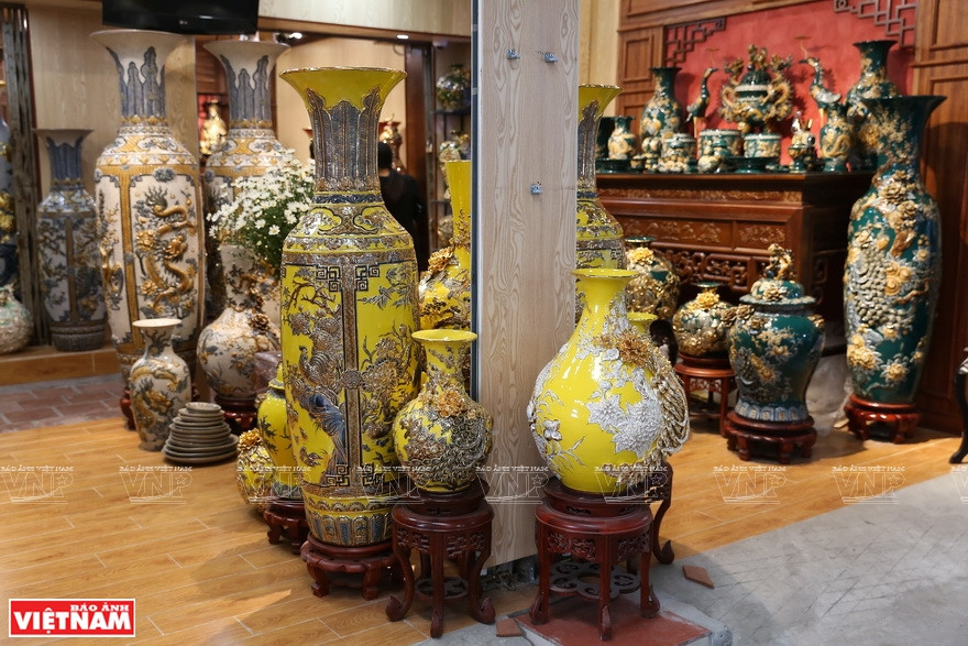 Les céramiques attirent l’attention des visiteurs nationaux et étrangers.