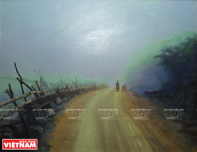 ''Femme H’Mong dans la brume''.