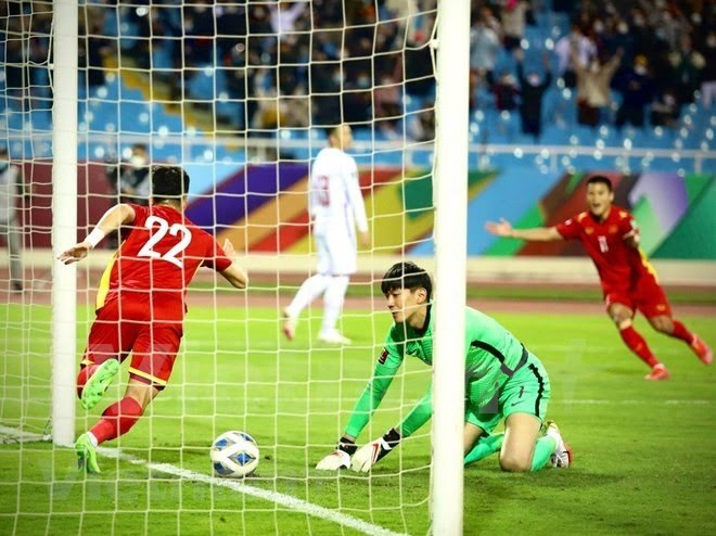 Un but pour le Vietnam. Photo : VNA Hanoï (VNA) - Le Vietnam a battu le 1er février la Chine 3-1 au stade My Dinh de Hanoï, première victoire de l'équipe lors du dernier tour des éliminatoires de la Coupe du monde 2022.