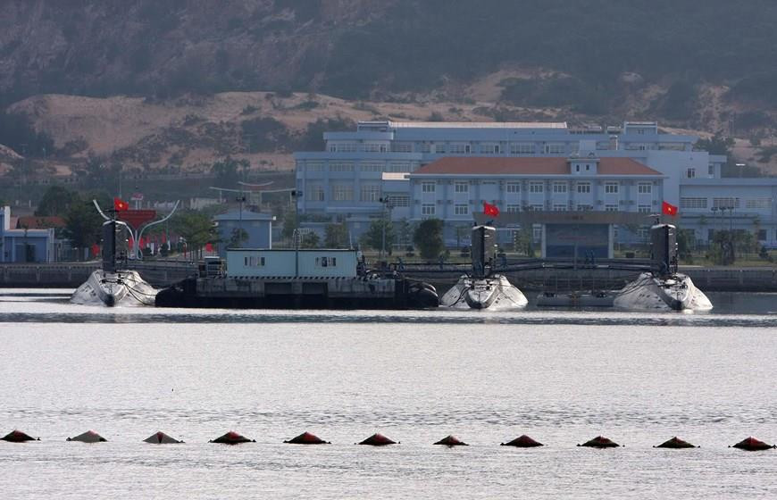  La possession des sous-marins Kilo 636 avec de nombreux avantages exceptionnels renforcera considérablement la force de la marine du Vietnam et apportera une contribution importante à la défense de la souveraineté maritime et insulaire du pays.