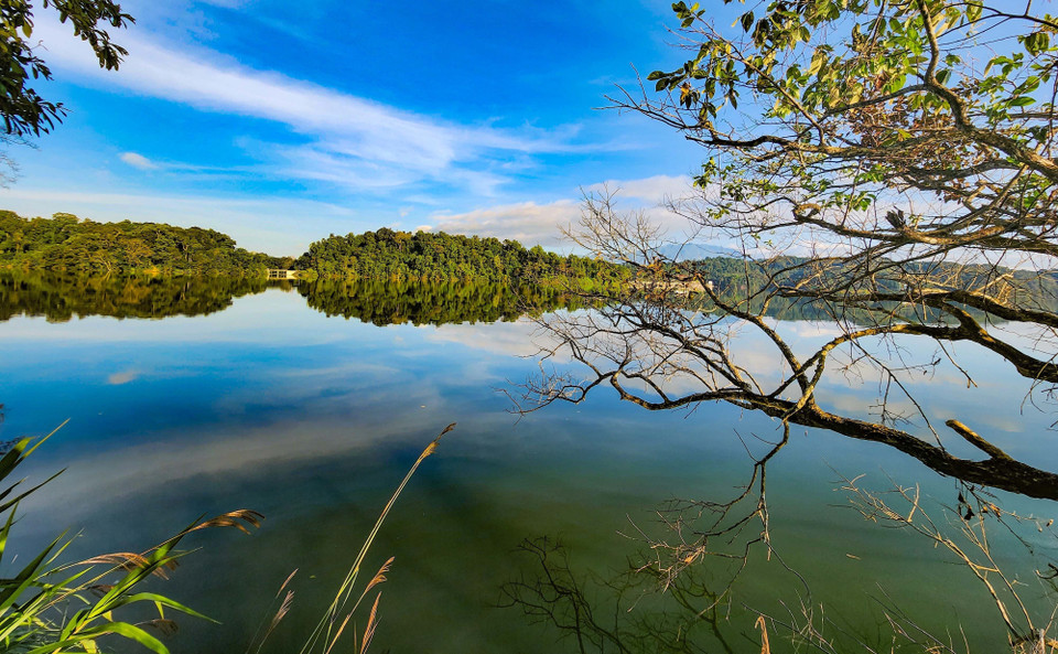 Panorama du lac Pa Khoang. Photo : VNA
