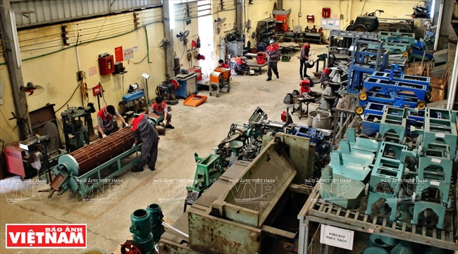 L'usine d'assemblage de machines agricoles de la ​compagnie de l’investissement Tuân Tu est spécialisée dans la distribution de machines agricoles.