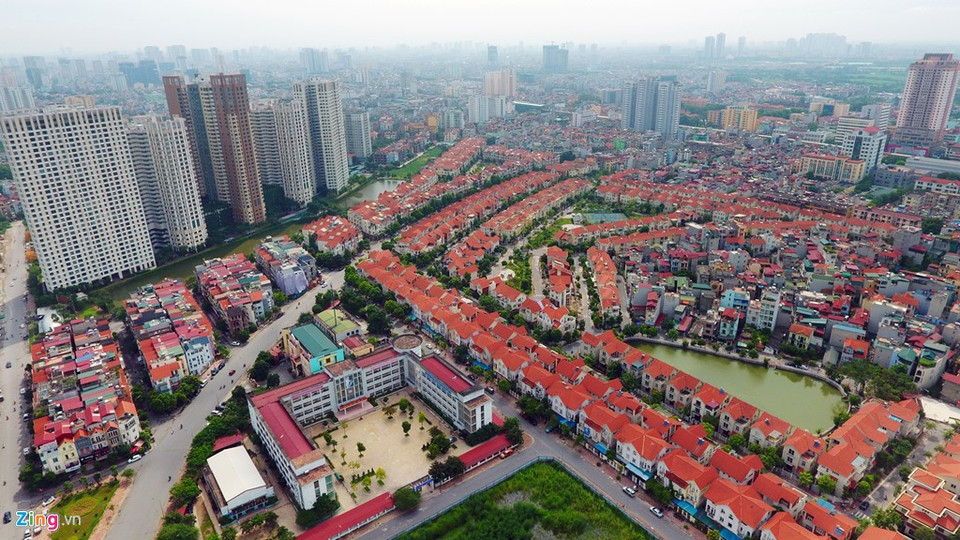 Le Village des Viêt kiêu européens est un "village" situé dans la nouvelle zone urbaine de Mô Lao (Ha Dông).