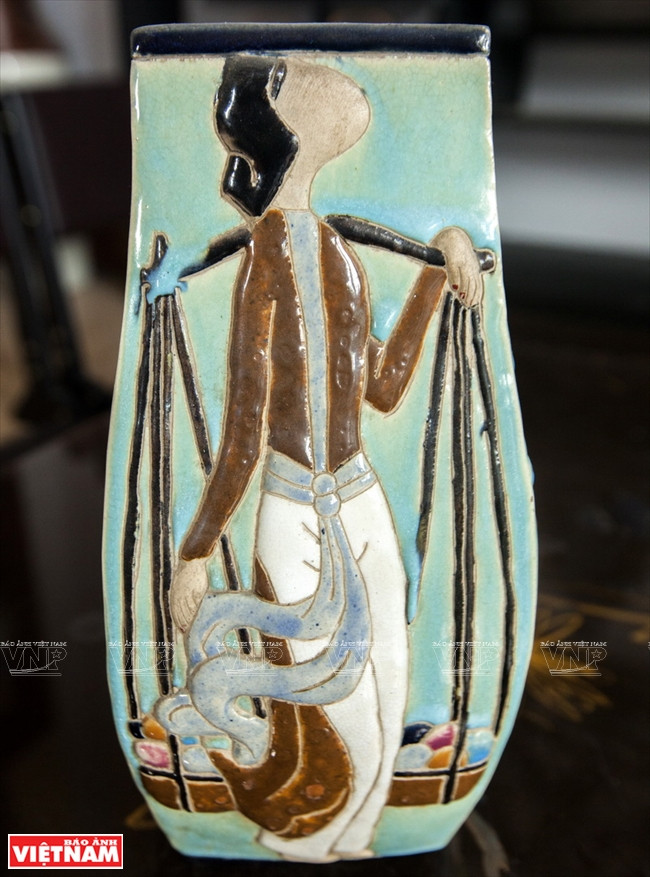 Quelques vases supplémentaires de la collection de Hieu Tin.