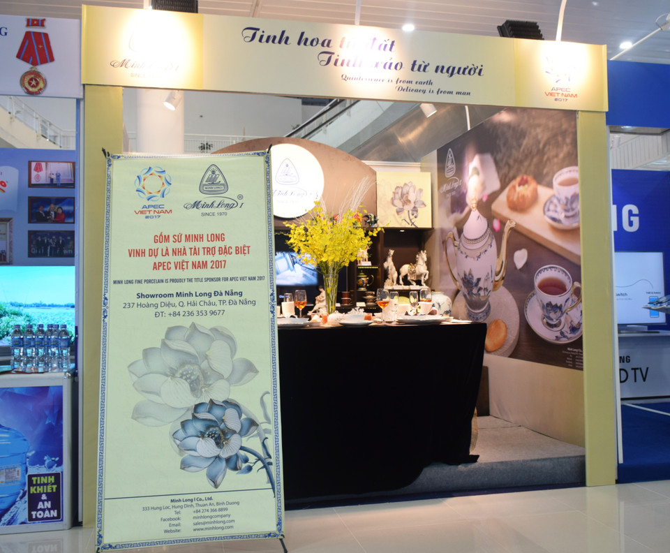 Le stand de la SARL Minh Long 1 au Centre de presse international à Da Nang.