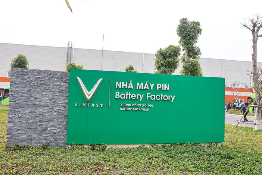 À l'extérieur de l'usine de batteries de VinFast. Photo: Vietnam+