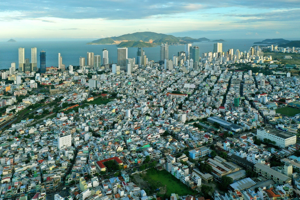 Nha Trang est le pôle politique, économique, culturel et touristique de la province de Khanh Hoa. Photo: VNA