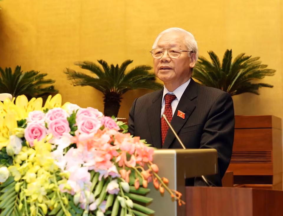 Le secrétaire général du Parti et président de la République Nguyen Phu Trong prononce un discours devant l'Assemblée nationale. 