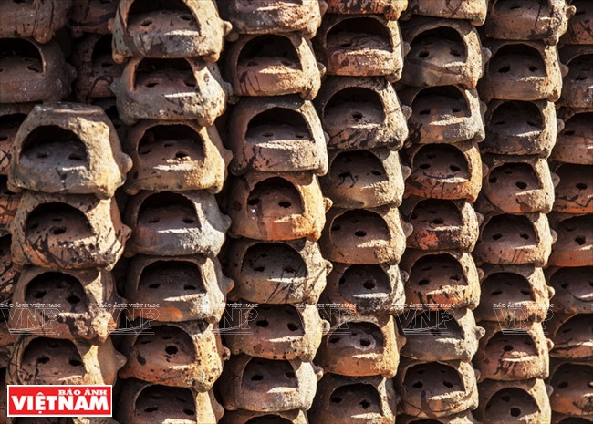  Des braséros à la jolie couleur naturelle.