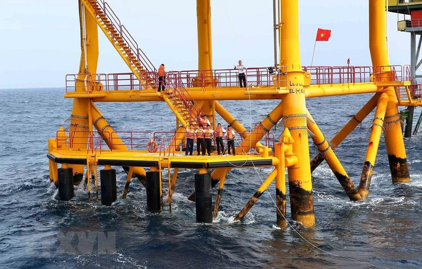  Des soldats en mission sur les plateformes DK1.