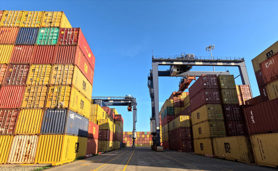 Les conteneurs stockés au port Saigon-SSA (SSIT) du terminal international de Cai Mep-Thi Vai.