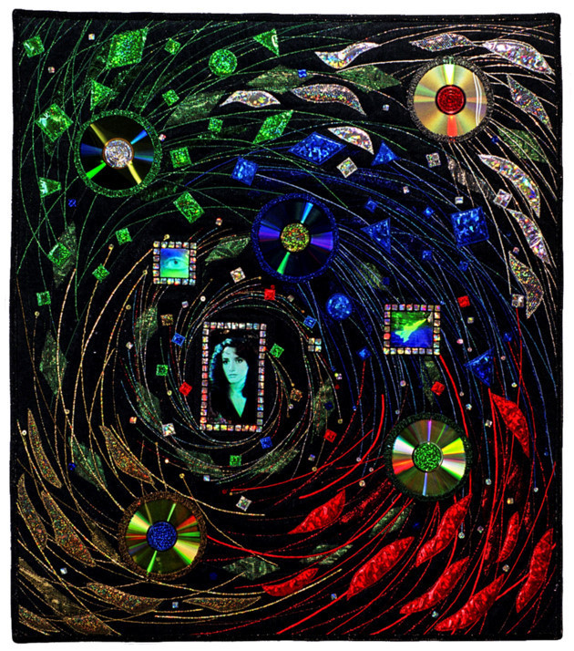 Toutes ses œuvres ont été brodées à la main. L’œuvre: Diffraction 